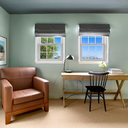 The Harbor Front Inn Greenport Εξωτερικό φωτογραφία