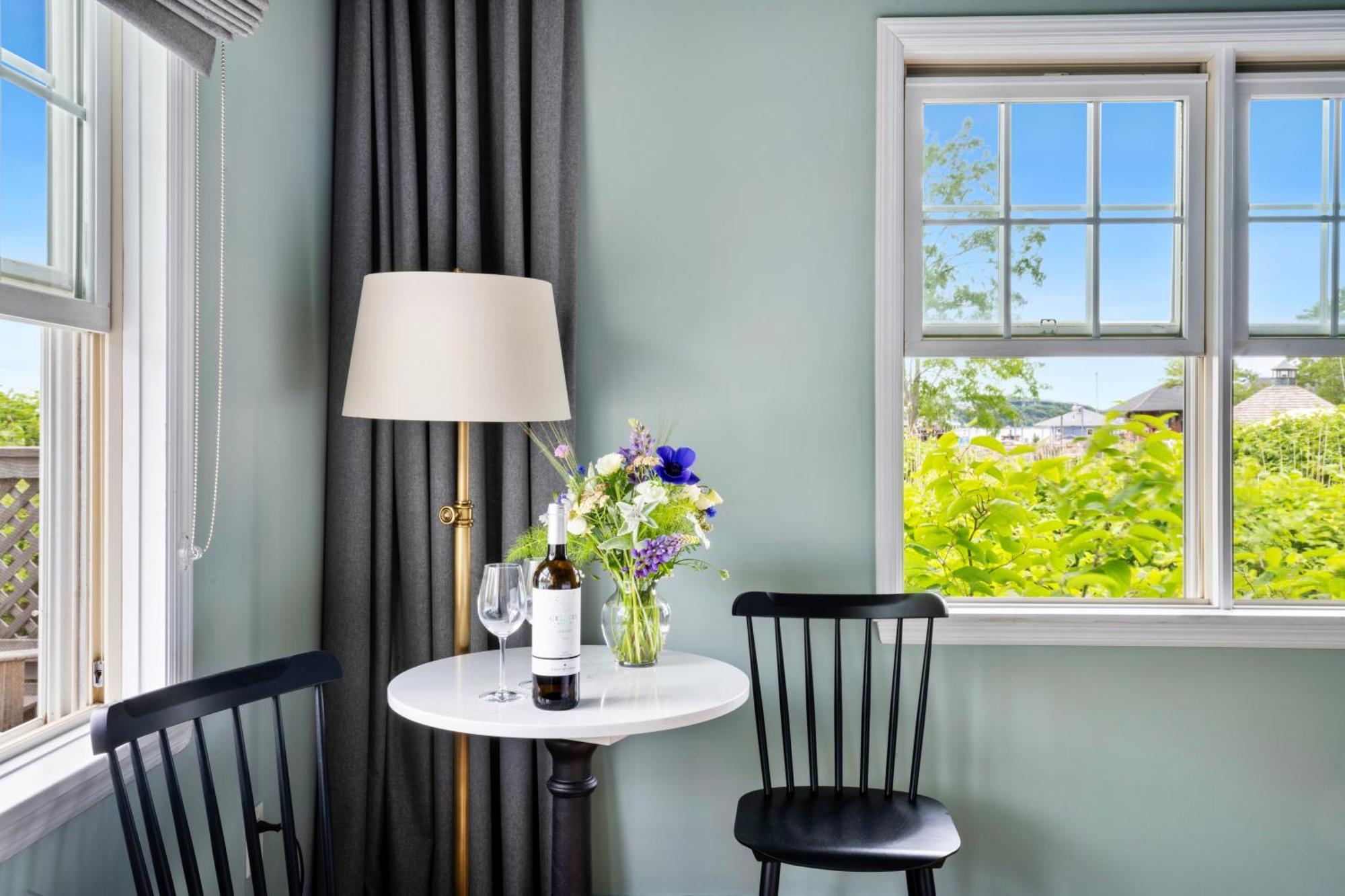 The Harbor Front Inn Greenport Εξωτερικό φωτογραφία